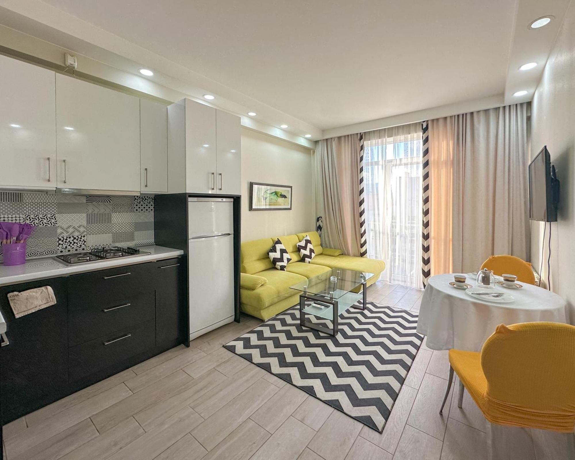 Apartments With View Тбилиси Экстерьер фото
