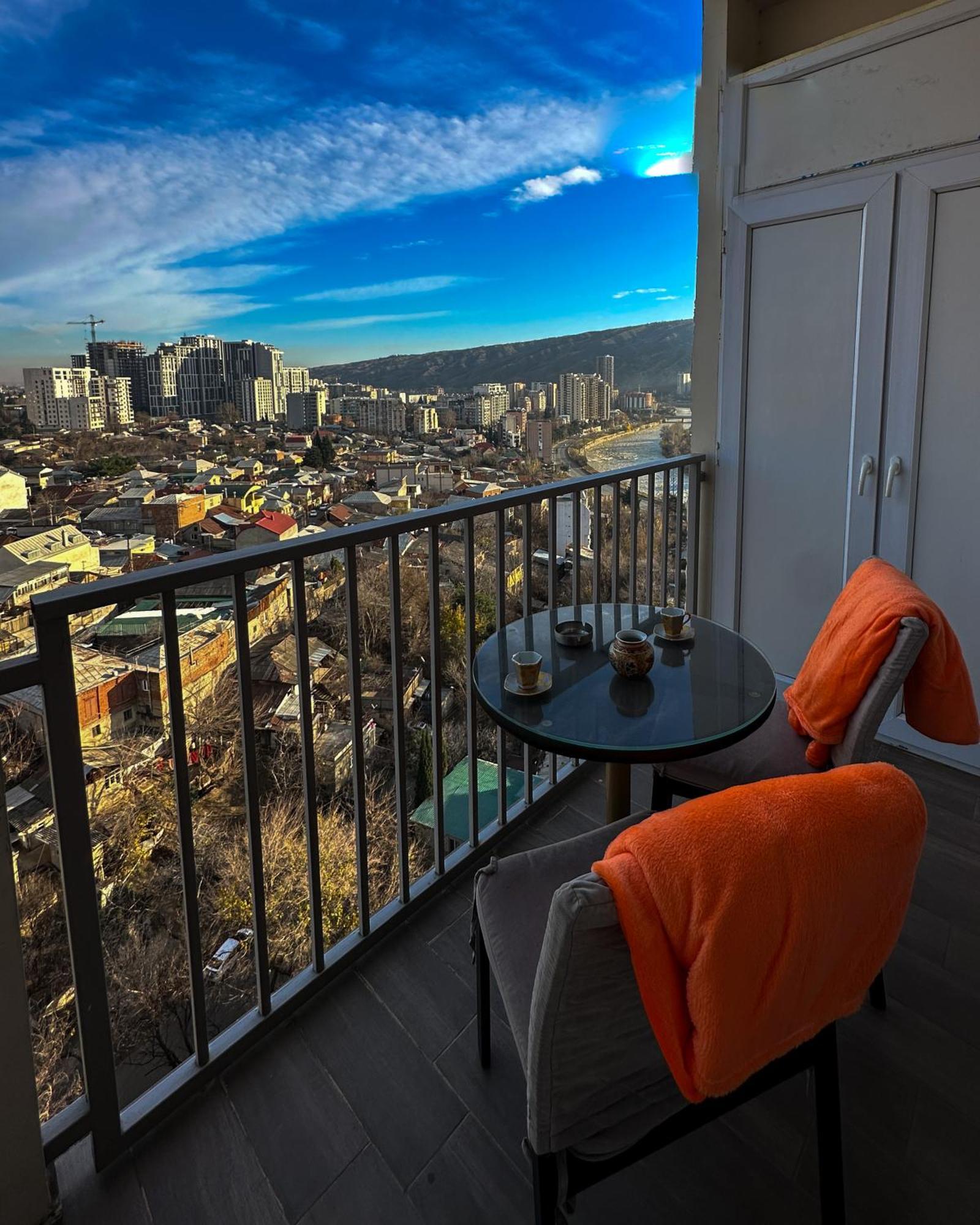Apartments With View Тбилиси Экстерьер фото